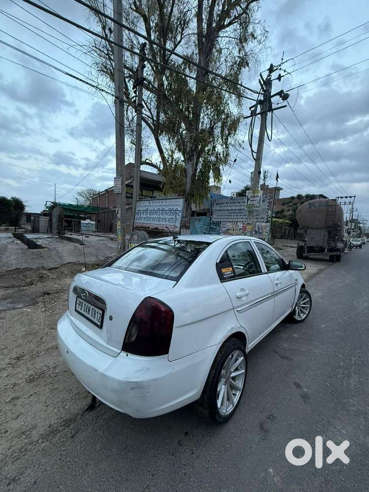 Hyundai Verna 2009