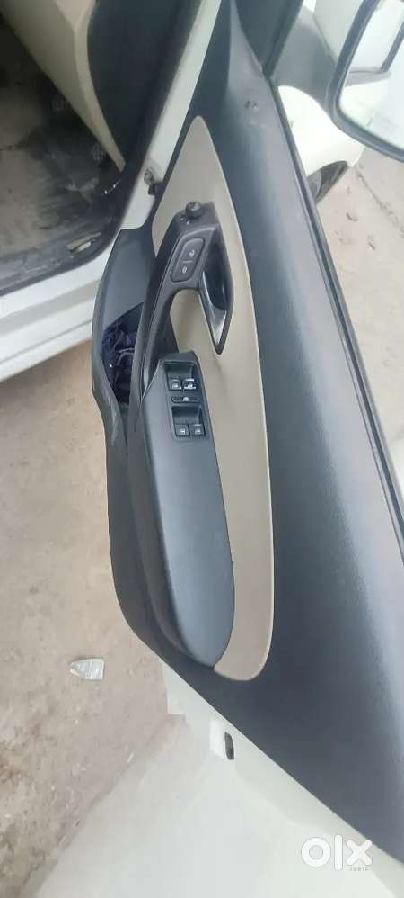 Volkswagen Polo 2013 Diesel 100000 Km Driven