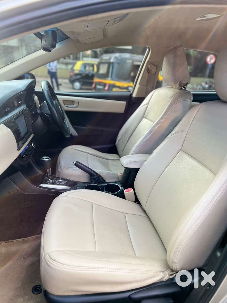 Toyota Corolla Altis G At, 2016, Petrol
