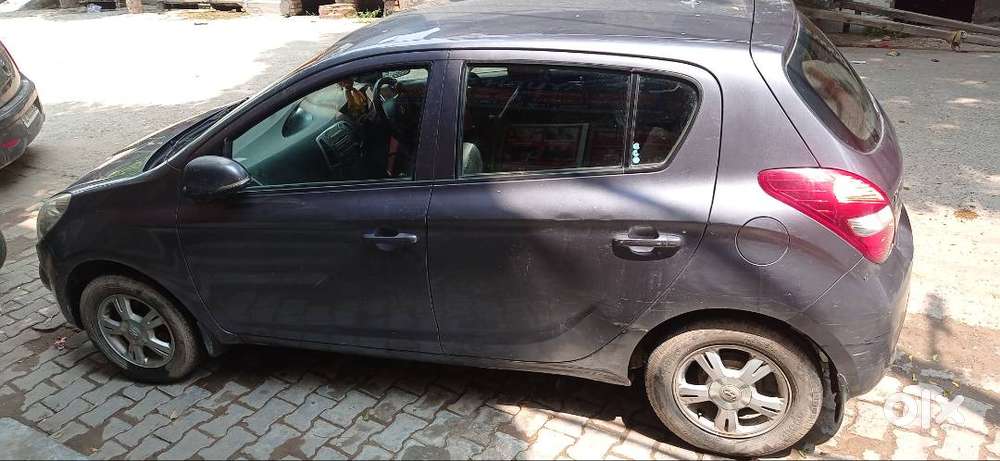1st Owner Without Any Accident History