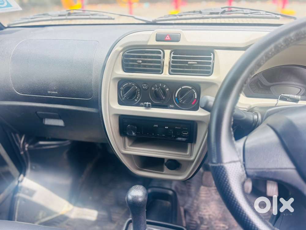 Maruti Suzuki Eeco Petrol 2023