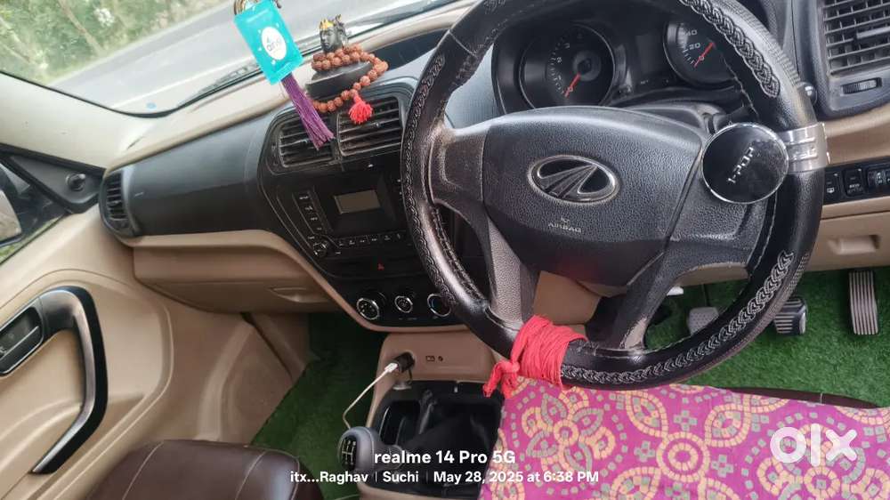 Mahindra Tuv 300 2016 Diesel 115000 Km Driven