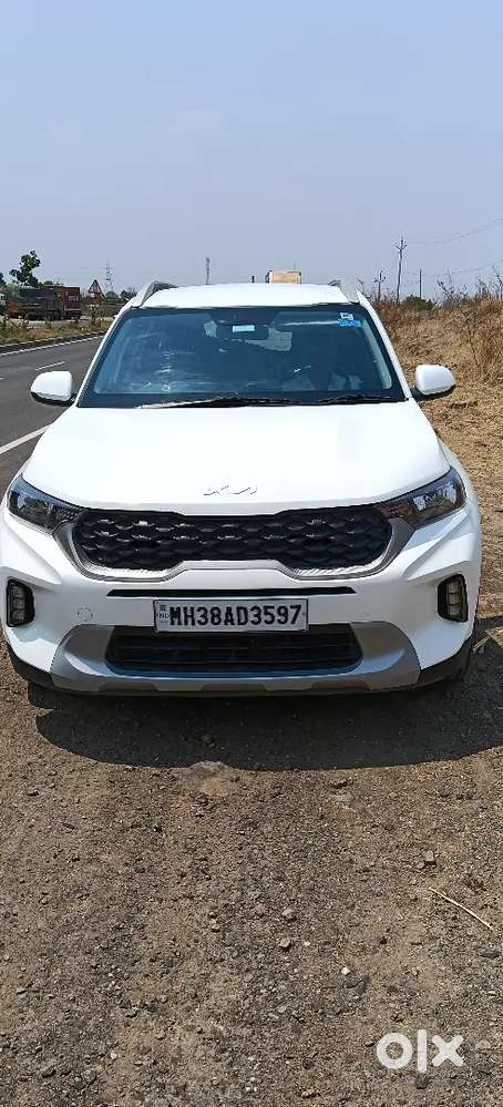 Kia Sonet 1.2 Htk 2023 Model Showroom Condition