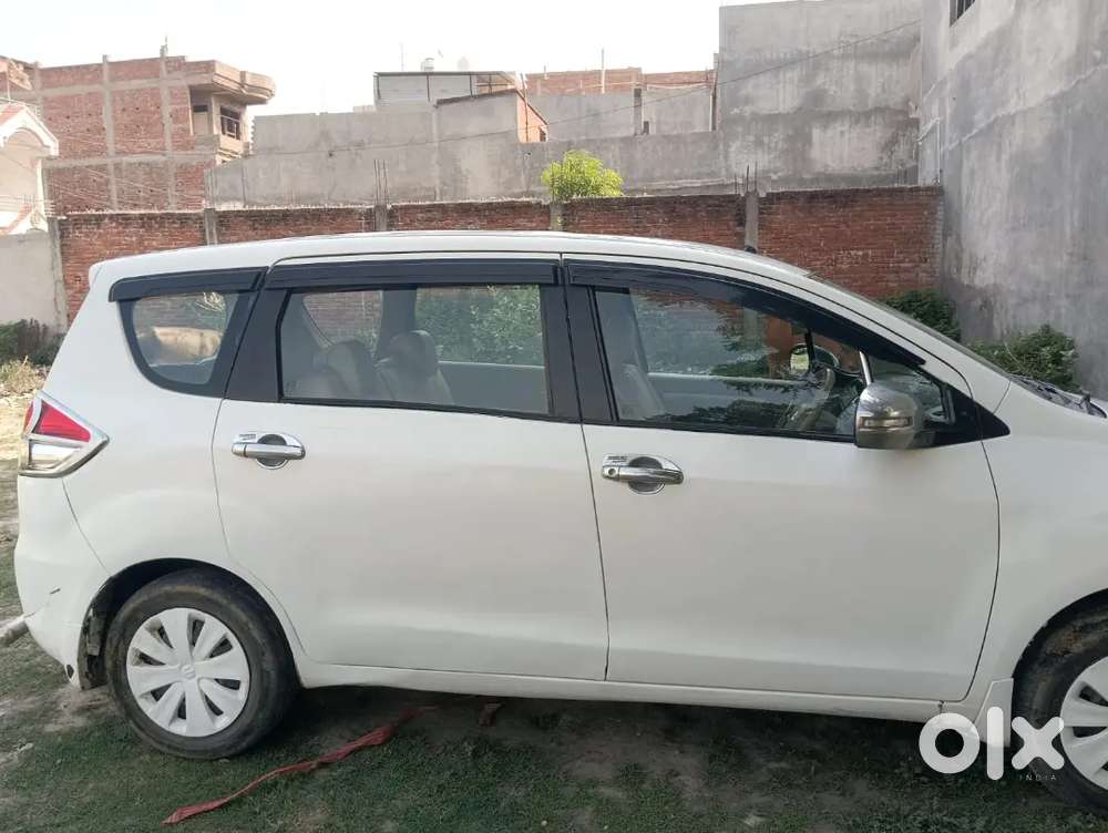 Maruti Suzuki Ertiga 2018 Cng & Hybrids 90000 Km Driven