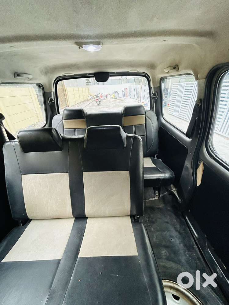 Maruti Suzuki Eeco 7 Seater Standard, 2018, Petrol