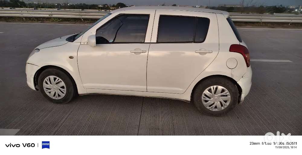 Maruti Suzuki Swift 2010 Diesel 160500 Km Driven