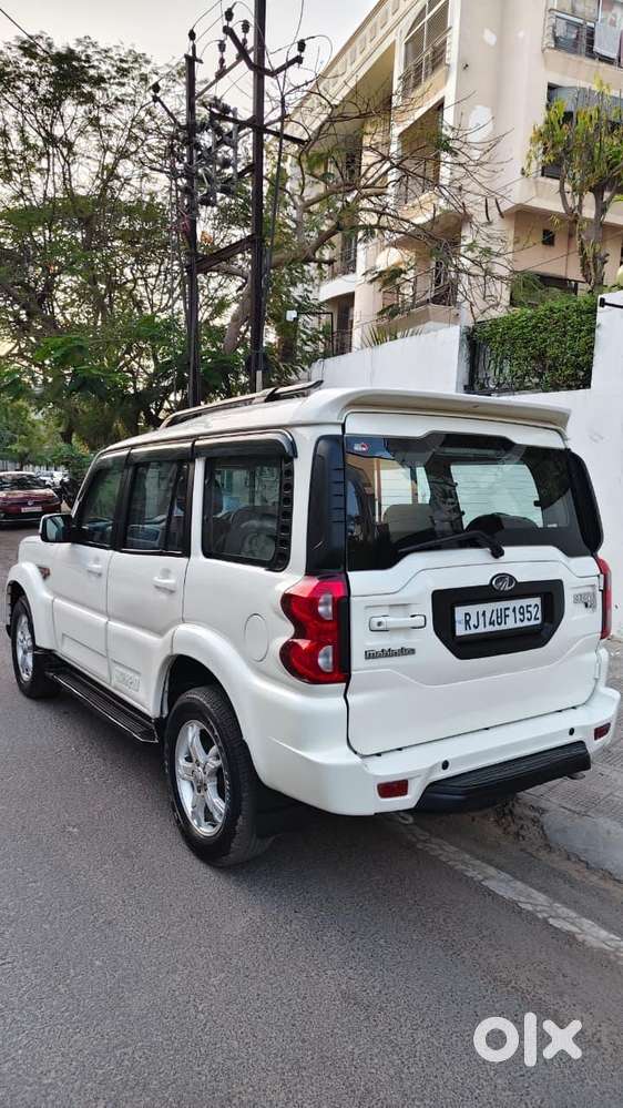 Mahindra Scorpio Classic 2.2 S Mt 7 Str, 2017, Diesel