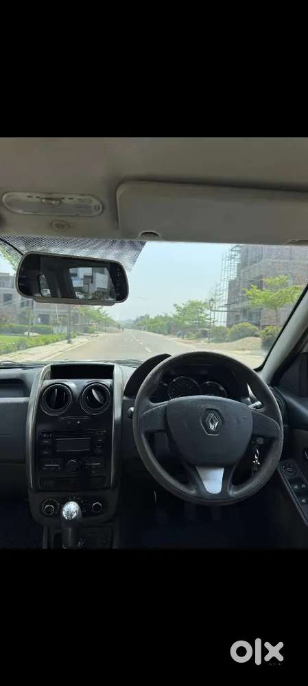 Renault Duster 2017 Diesel 85000 Km Driven