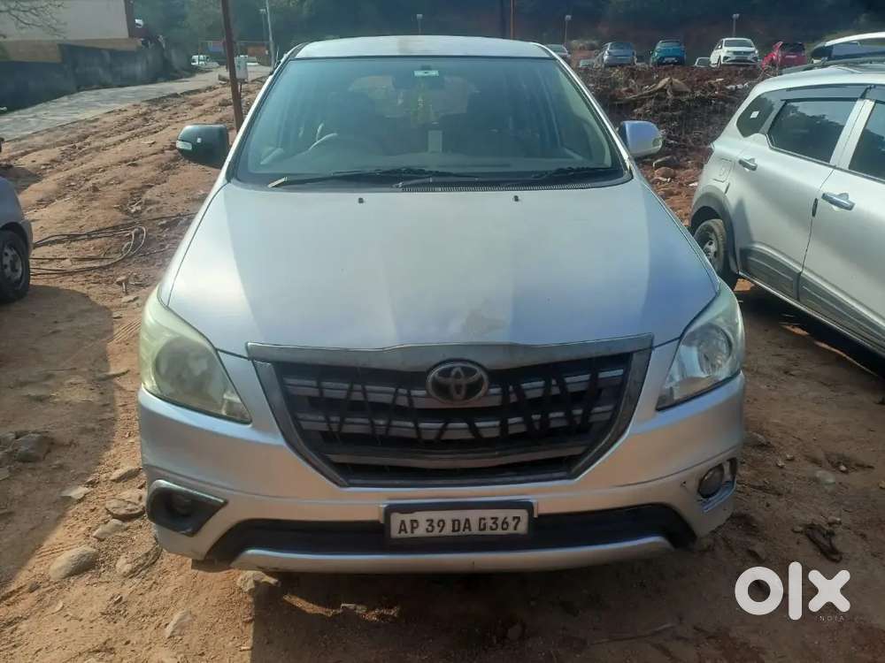 Toyota Innova 2011 Diesel 185000 Km Driven