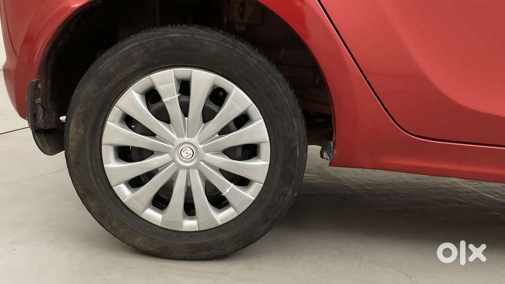 Tata Tiago 1.2 Revotron Xt, 2018, Petrol