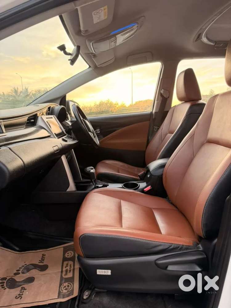 Toyota Innova Crysta 2.8 Zx At 7 Seater, 2019, Diesel