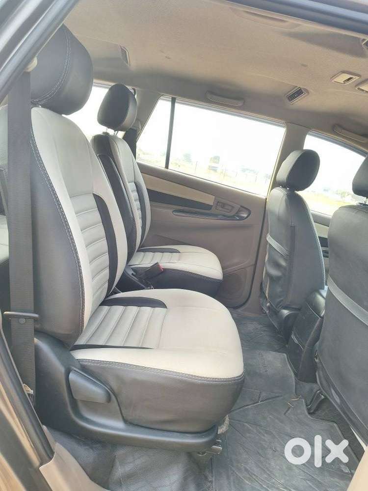 Toyota Innova 2.5 G (diesel) 7 Seater, 2015, Diesel