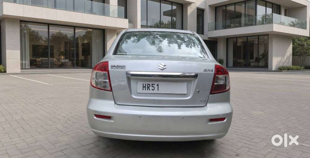 Maruti Suzuki Sx4 Zxi Mt Bsiv, 2012, Petrol