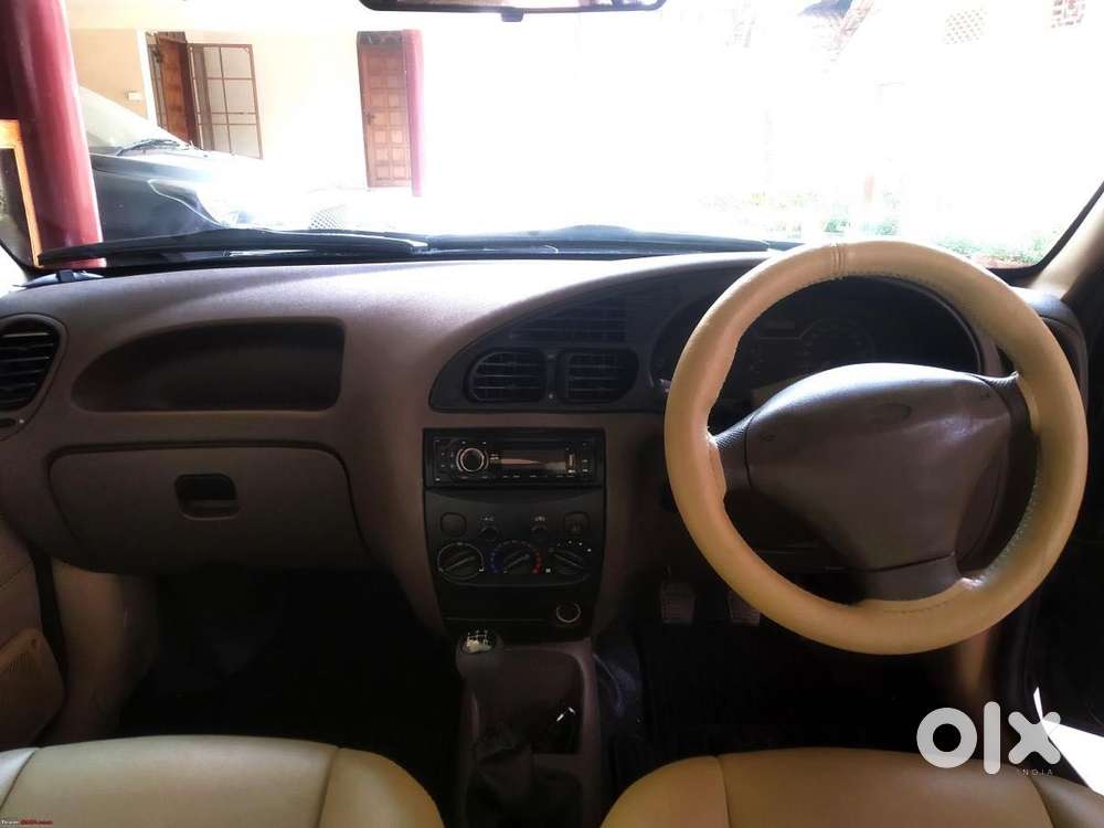 Ford Ikon 1.6 Nxt, 2005, Cng & Hybrids