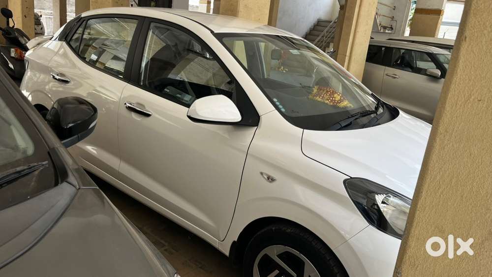 Hyundai Aura Petrol Manual 2023
