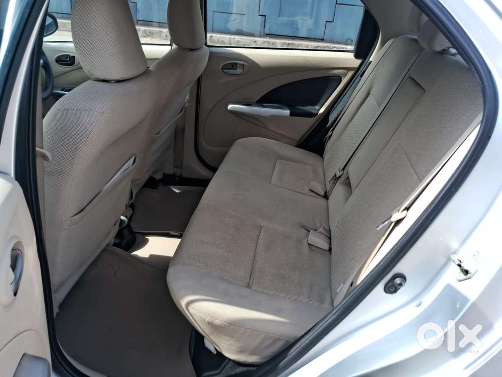 Toyota Etios 1.5 V, 2017, Petrol