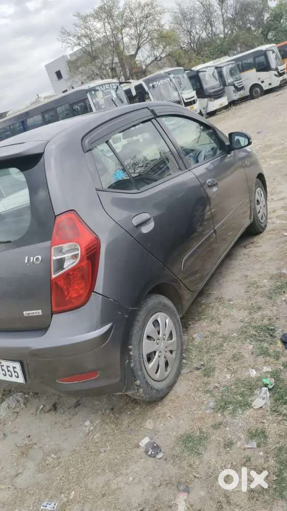 Hyundai I10 Sportz 2011