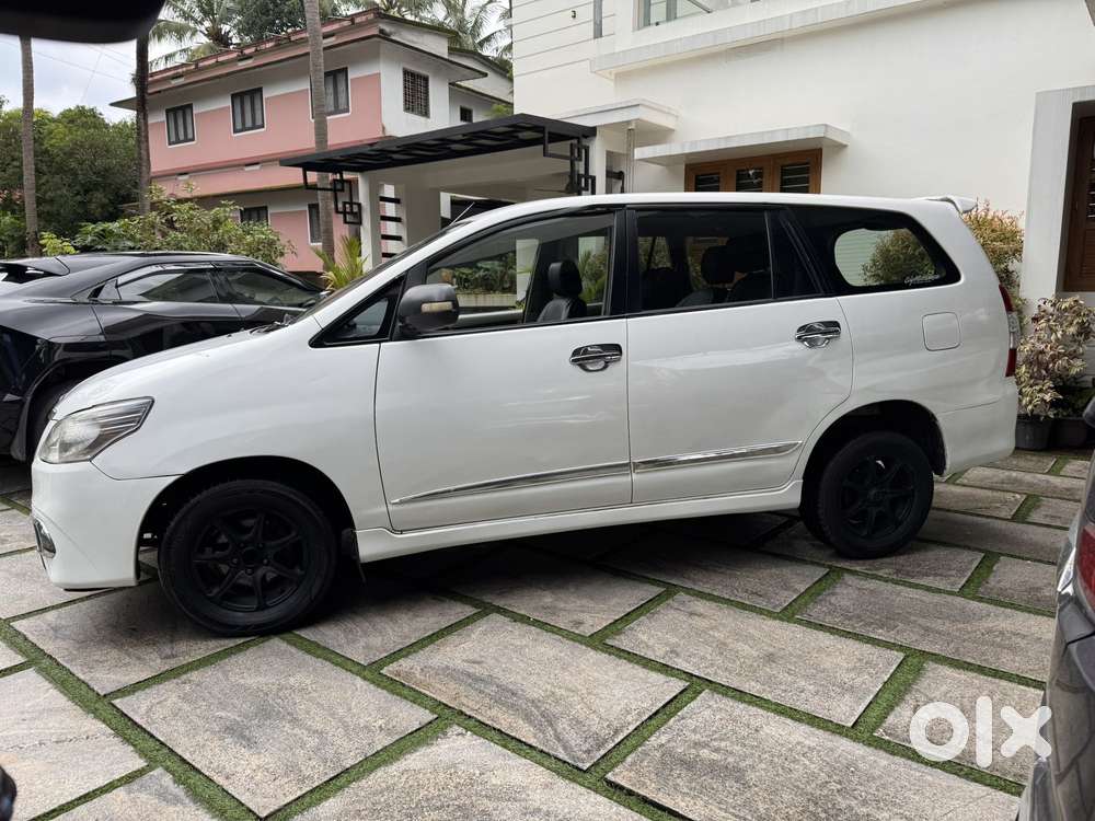 Toyota Innova, 2010, Diesel