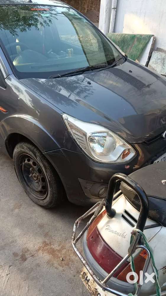 Ford Figo 15 Petrol 75000 Km Driven