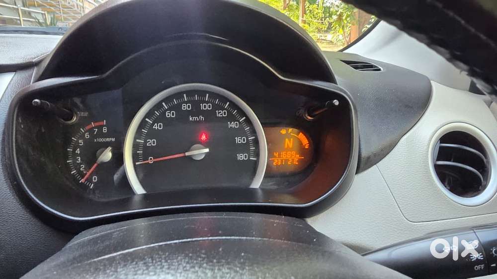 Maruti Suzuki Celerio Zxi Amt, 2017, Petrol