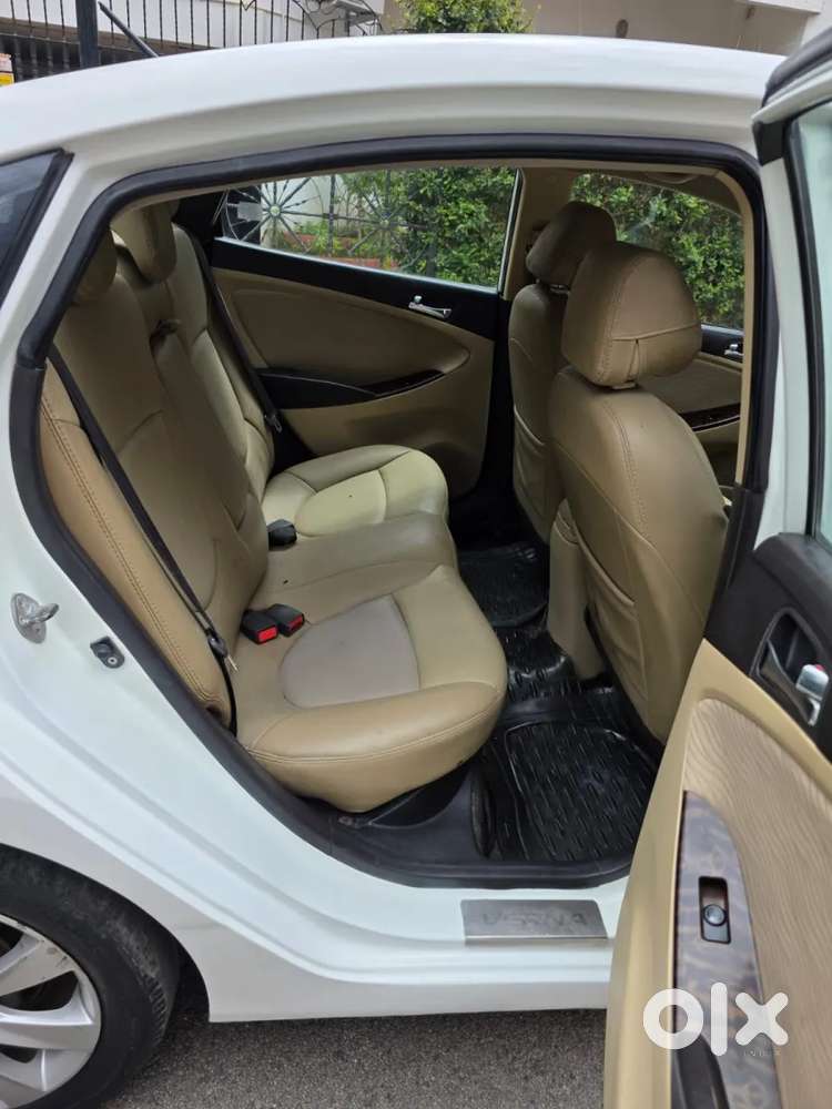 Hyundai Verna Fluidic 1.6 Vtvt, 2012, Petrol