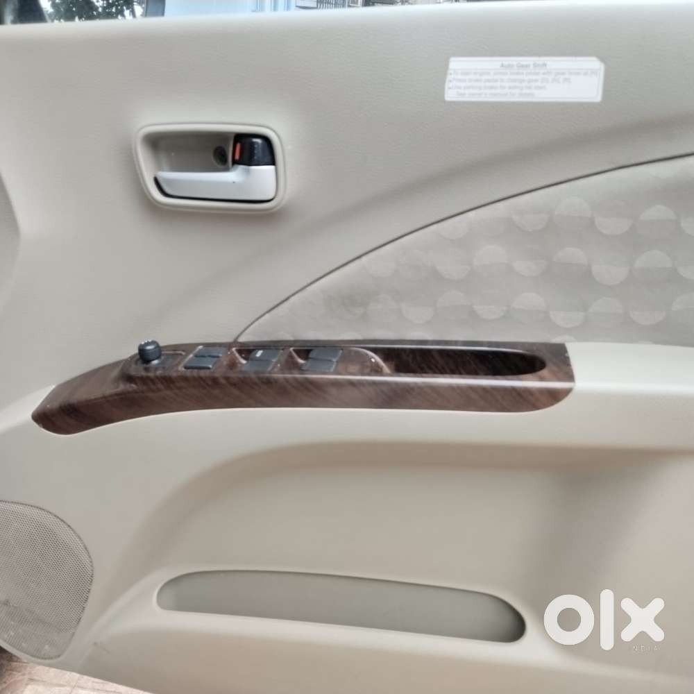 Maruti Suzuki Celerio Zxi(o) Amt, 2016, Petrol