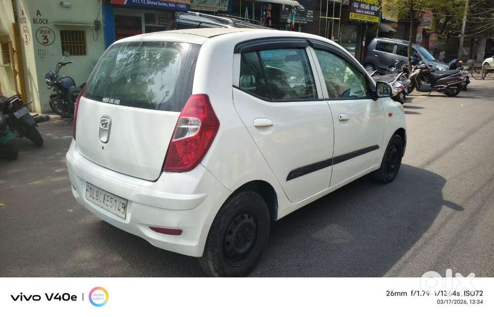 Hyundai I10 2014 Cng  On Paper