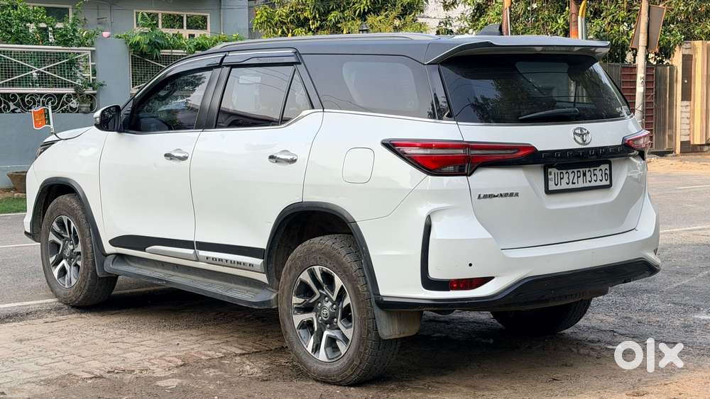 Toyota Fortuner Legender 4x2 At 2.8, 2024, Diesel