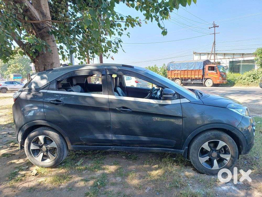Tata Nexon 1.5 Revotorq Xza Plus S Amt, 2018, Diesel