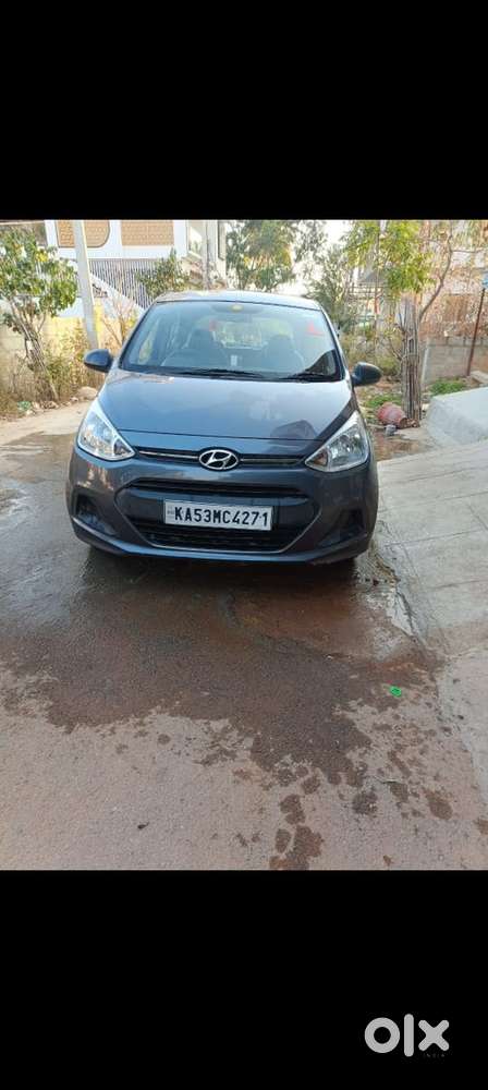 Hyundai i10 Petrol Manual 2012