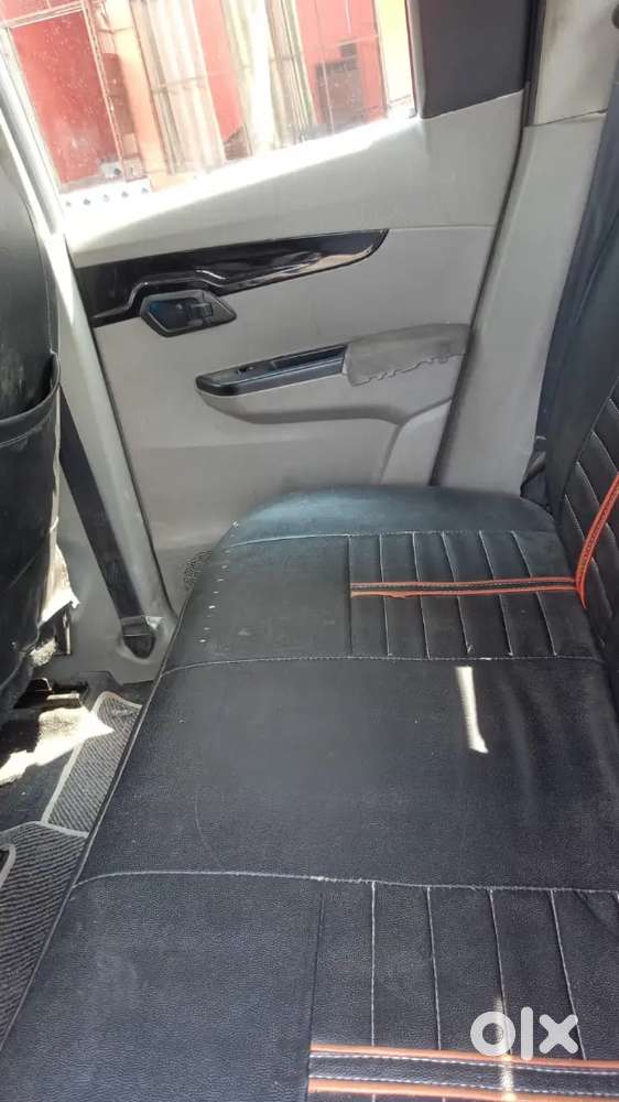 Mahindra Kuv100 Nxt 2017 Petrol 59000 Km Driven