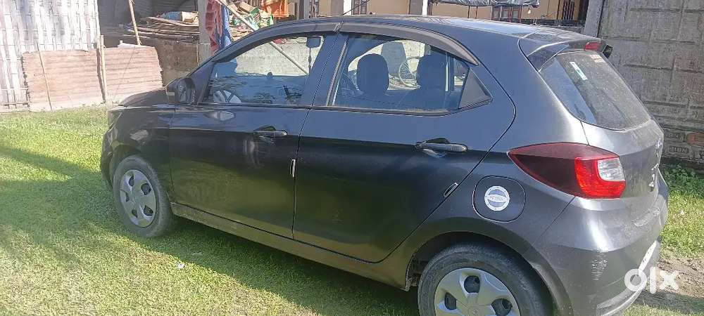 Tata Tiago 2022 Petrol 52000 Km Driven