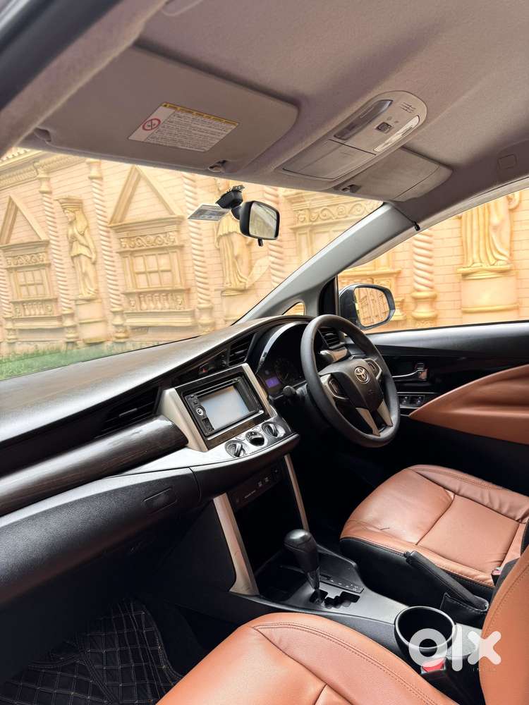 Toyota Innova Crysta 2.8 Gx At 7 Str, 2016, Diesel