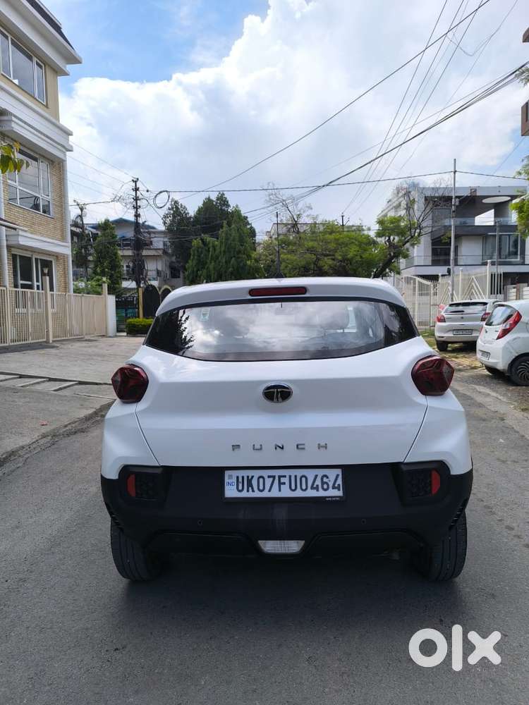 Tata Punch 1.2 Revotron Adventure Camo, 2024, Petrol