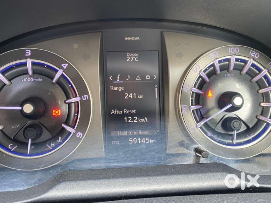 Toyota Innova Crysta Zx 2.4 Diesel 7 Seater, 2023, Diesel