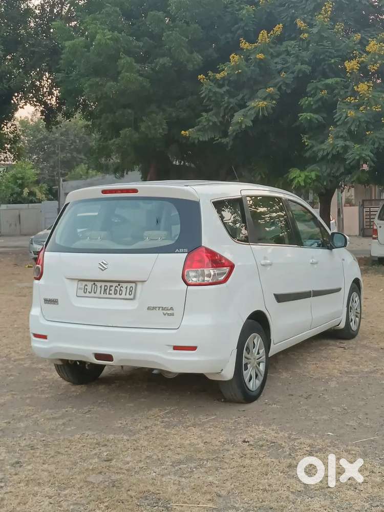 Maruti Suzuki Ertiga Vdi 2014