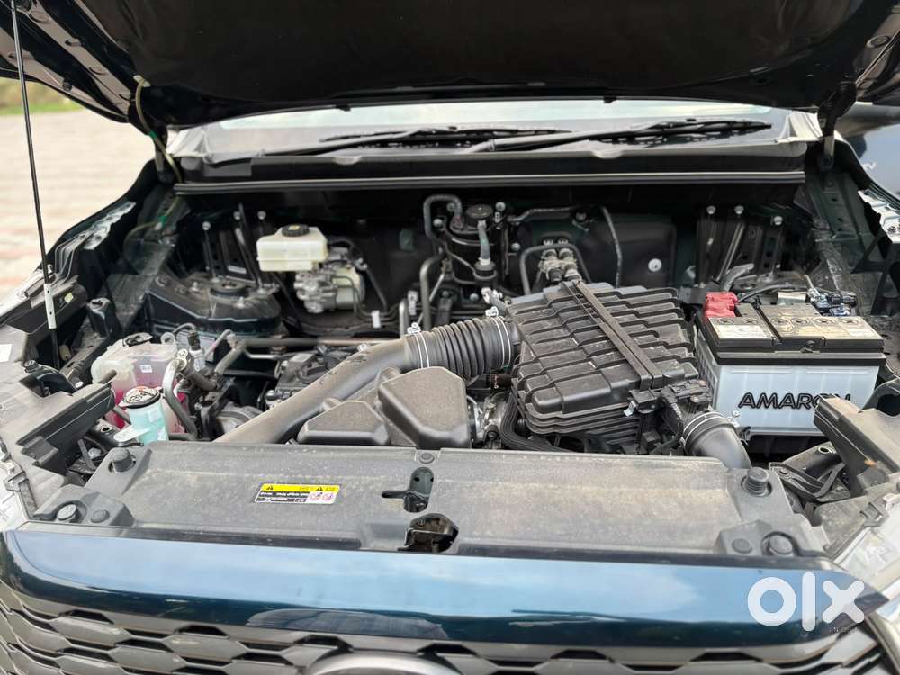 Toyota Innova Hycross 2.0 Zx (o) Hybrid 7 Str, 2025, Petrol