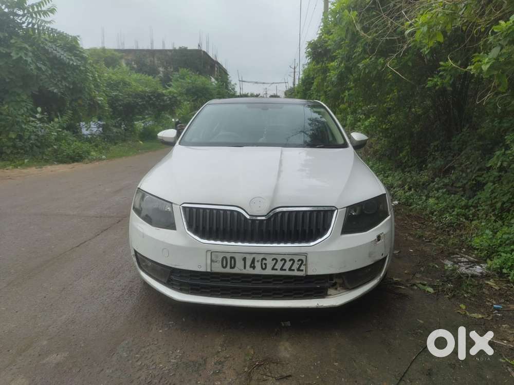 Skoda Octavia Facelift 2015 Diesel 120000 Km Driven
