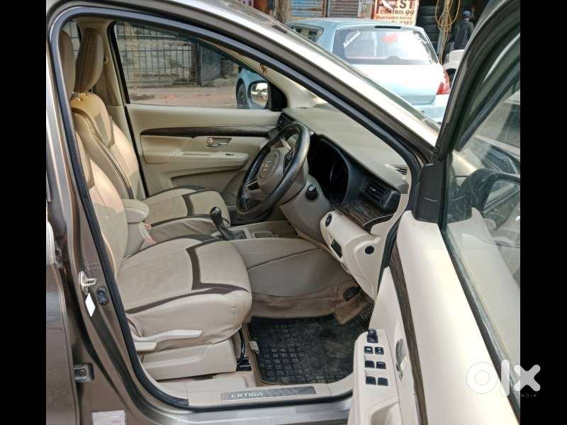 Maruti Suzuki Ertiga Zxi Shvs, 2020, Petrol
