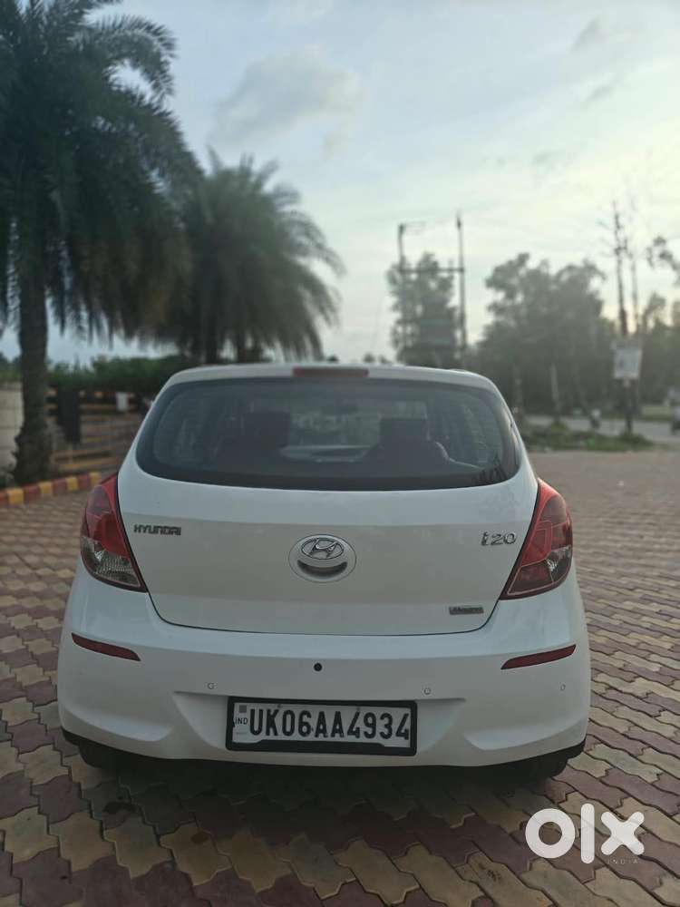 Hyundai I20 Petrol Cvt Magna Executive, 2013, Petrol