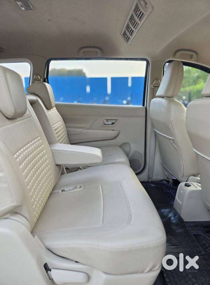 Maruti Suzuki Ertiga Vxi (o) Cng, 2022, Cng & Hybrids