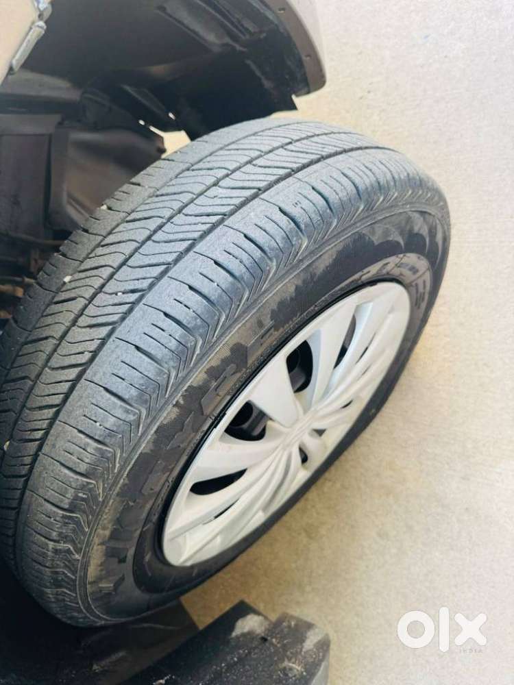 Maruti Suzuki Swift Dzire Vdi Bsiv, 2016, Diesel
