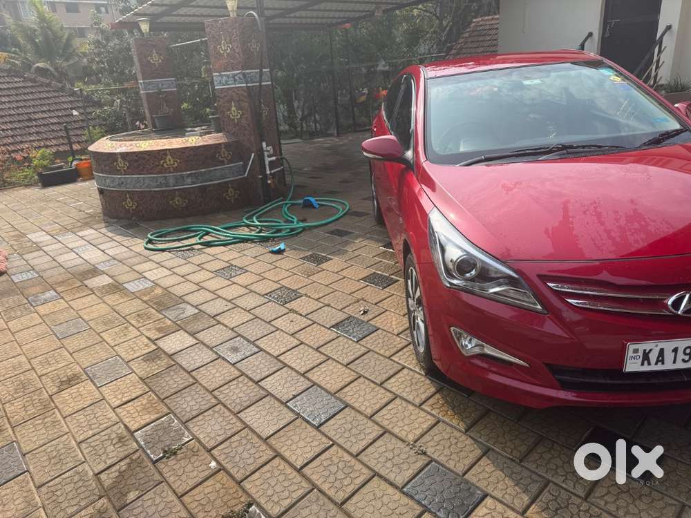 Hyundai Verna Fluid 1.6 Manual Vtvt Sx