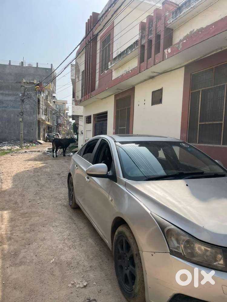 Chevrolet Cruze 2013 Diesel 60000 Km Driven