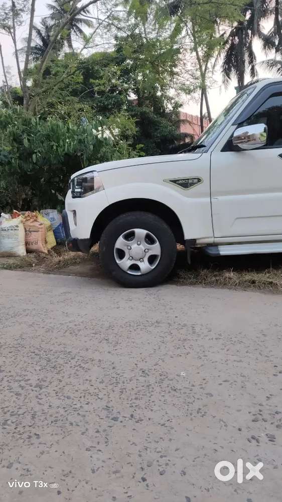 Mahindra Scorpio 2020 Diesel 93000 Km Driven