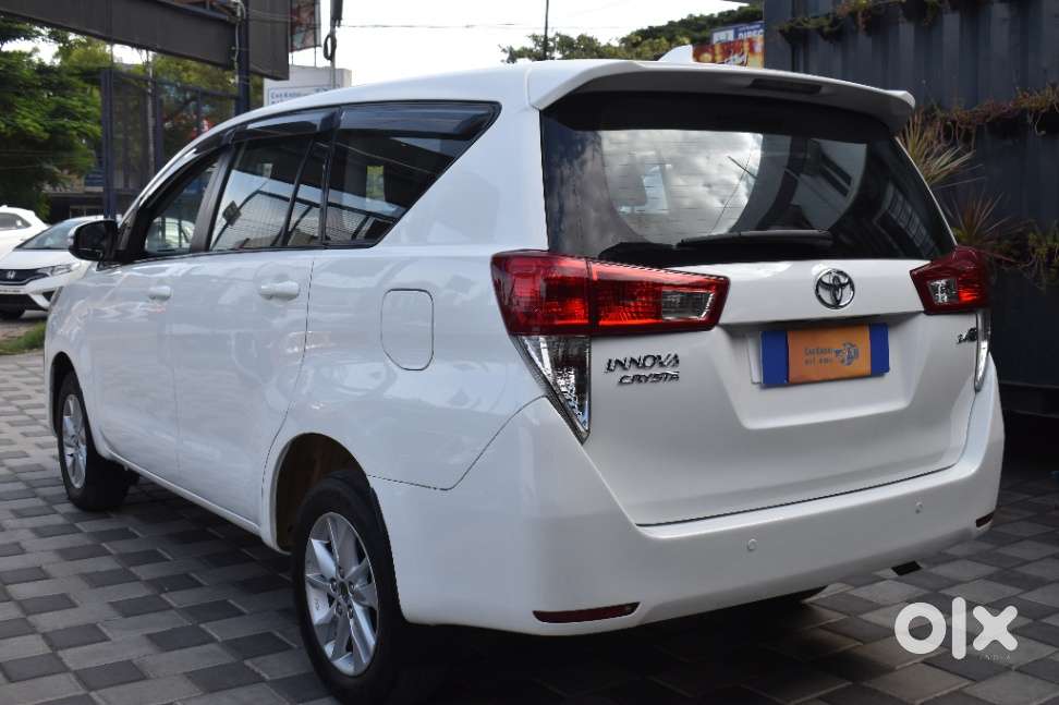 Toyota Innova Crysta 2.4 G Mt 8s, 2017, Diesel