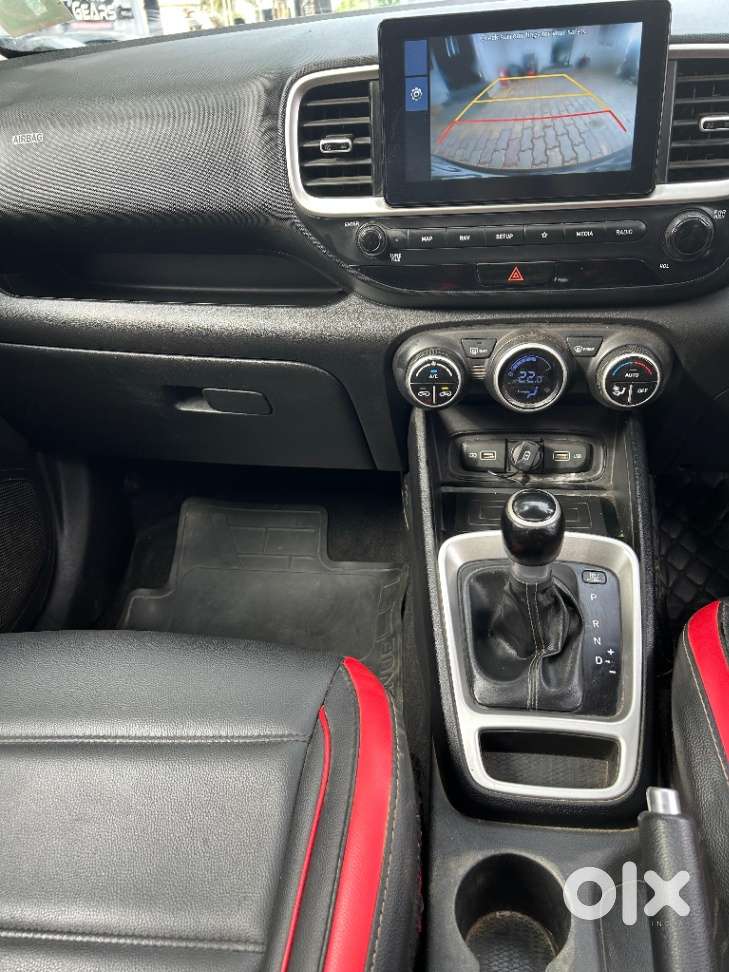 Hyundai Venue 1.0l Turbo Gdi Sx Mt, 2022, Petrol