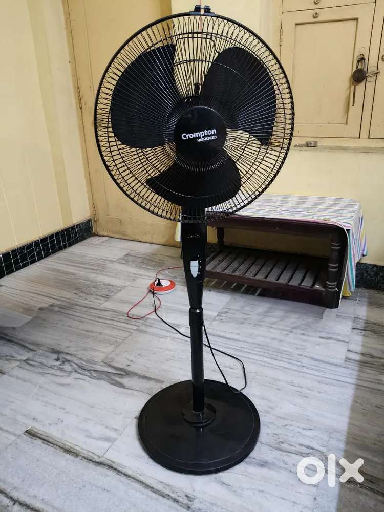 CROMPTON STAND FAN FOR SALE