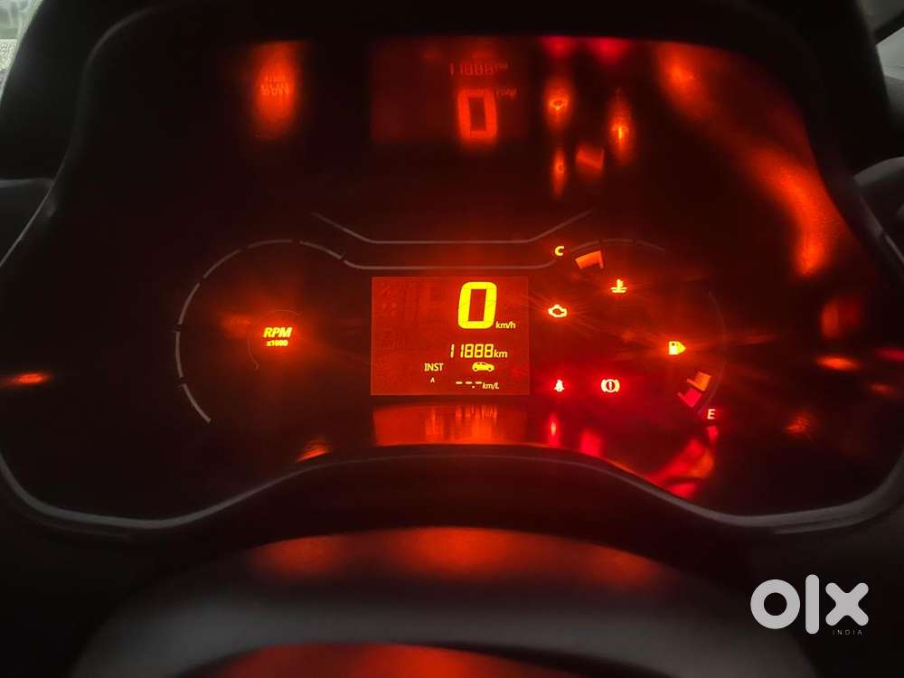 Renault Kiger Rxe, 2022, Petrol