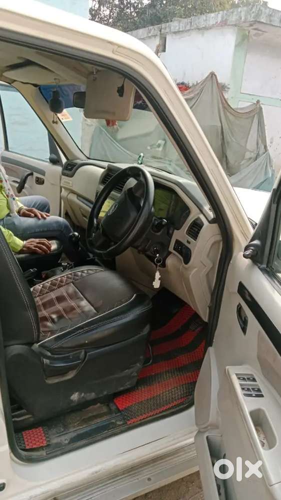 Mahindra Scorpio 2017 Diesel 130000 Km Driven